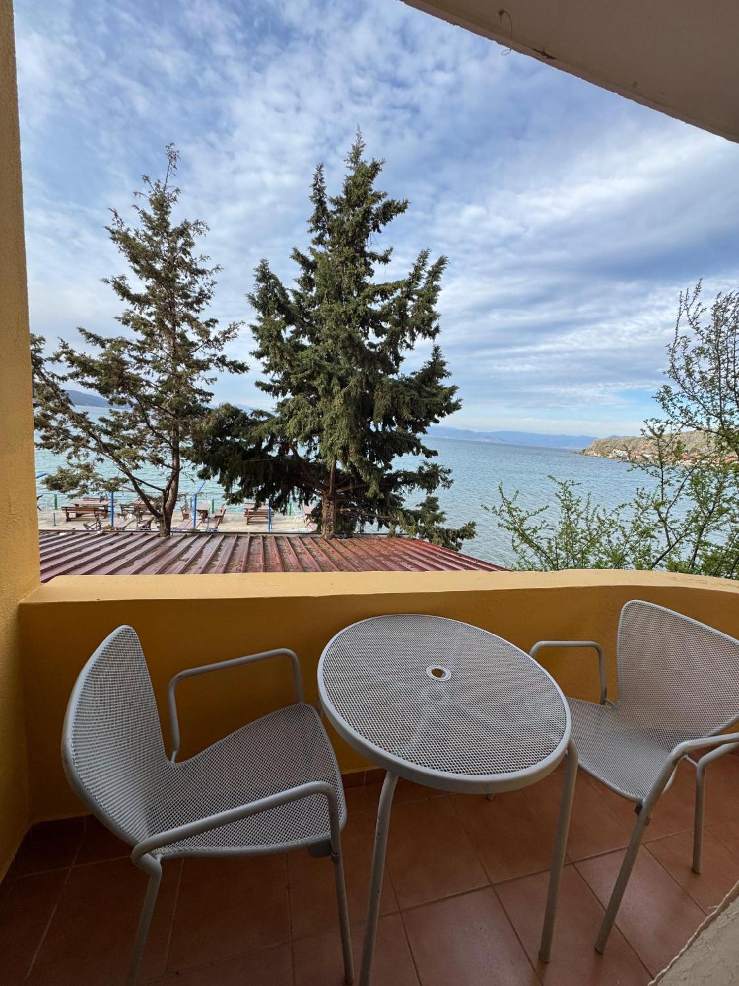 Hotel Restorant Leza Lini 외부 사진